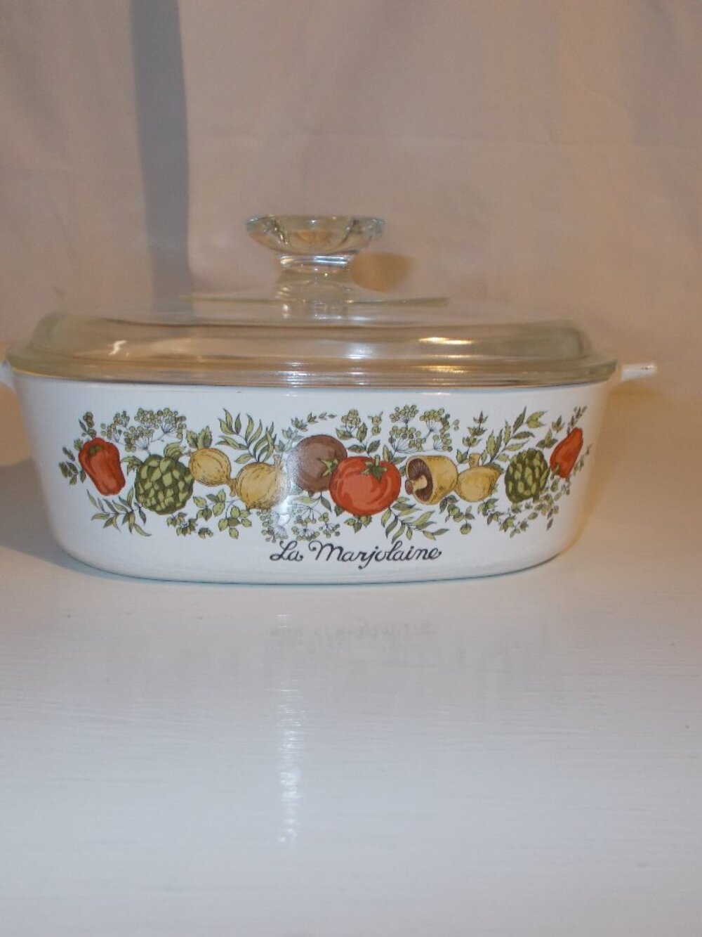 VGT Corning Ware 2 Qt Spice of Life dish "La Marjolaine" wid lid